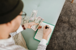student planning budget